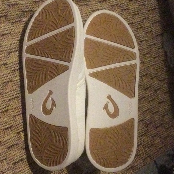 Olukai kindle wide - Picture 2 of 9